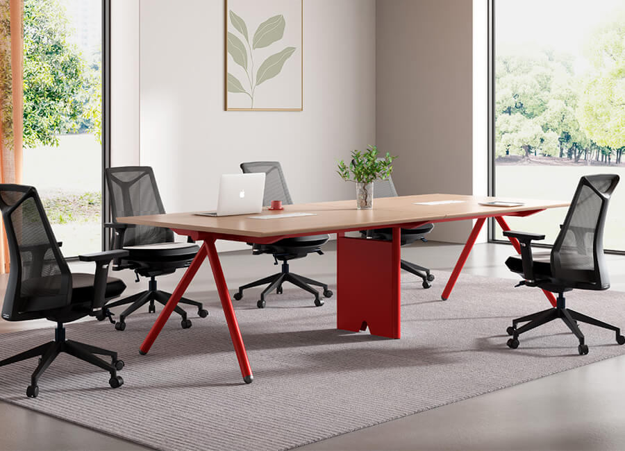 طاولة اجتماعات صغيرة بزاوية حمراء و 4 كراسي مكتب سوداء شبكية بعجلات